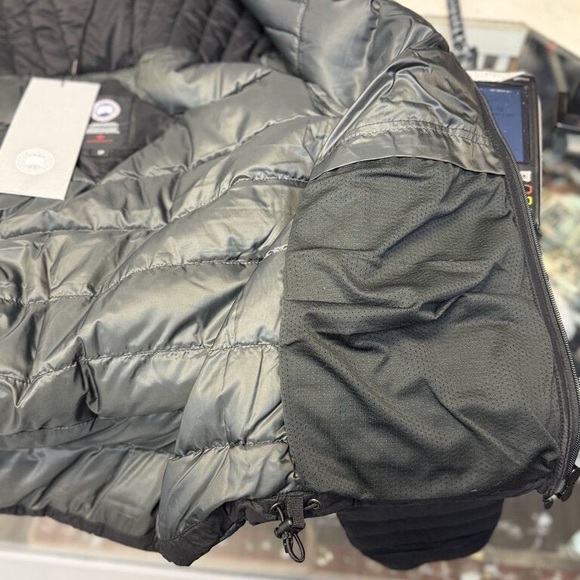 Canada Goose Men's Brookvale Hoody Size Small - Picture 7 of 12